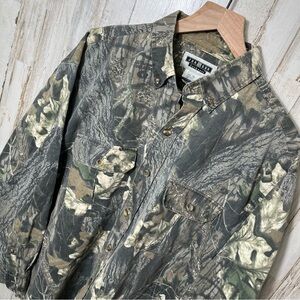 Jerzees Mossy Oak Camo Long Sleeve Button Down Shirt Mens‎ XL